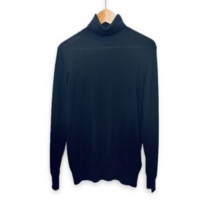 H&M Merino Turtleneck Sweater Machine Washable Wool Acrylic Blend Classic Winter
